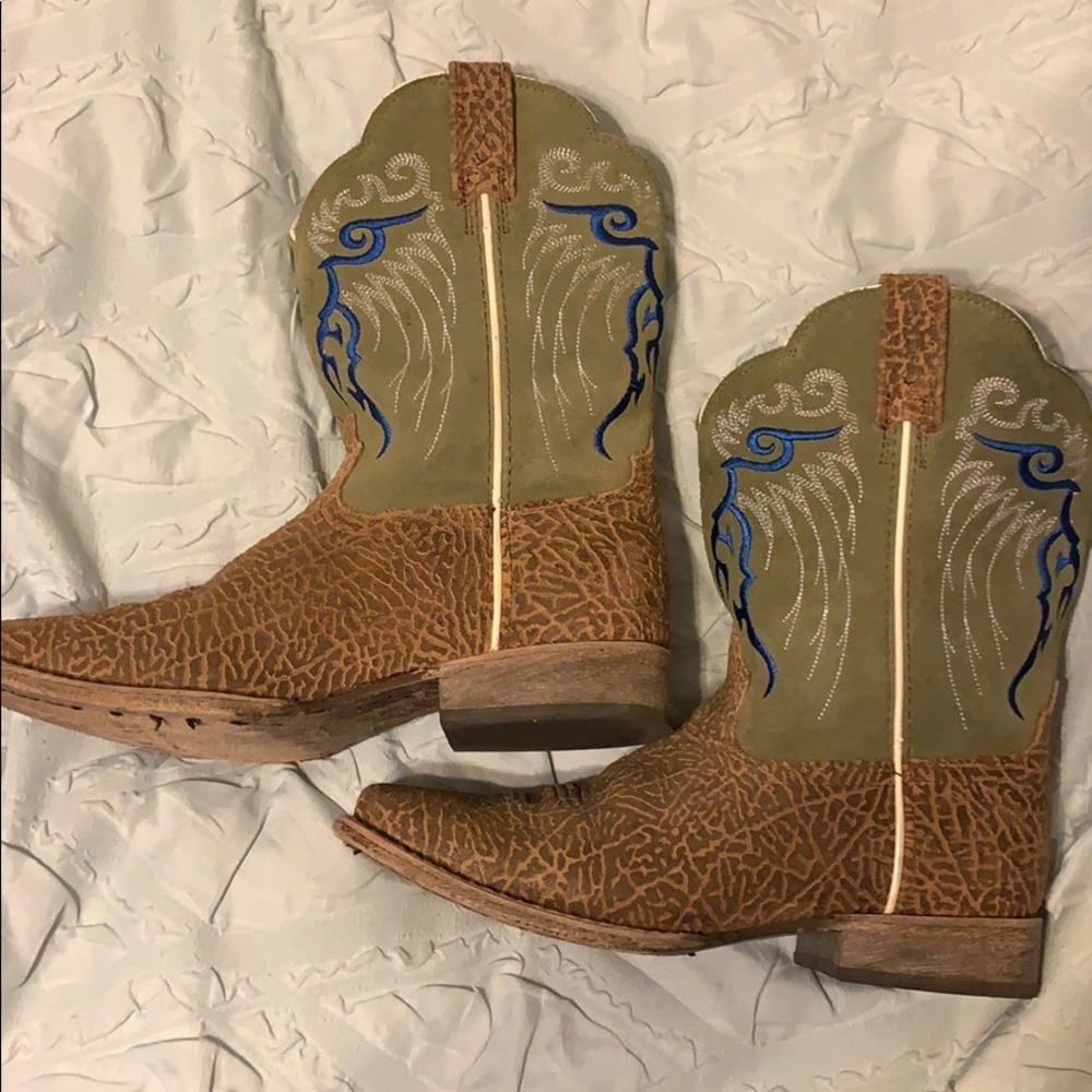 Boys Ariat Boots